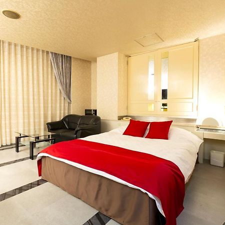 Hotel Liberty Kochi (Adults Only) Экстерьер фото