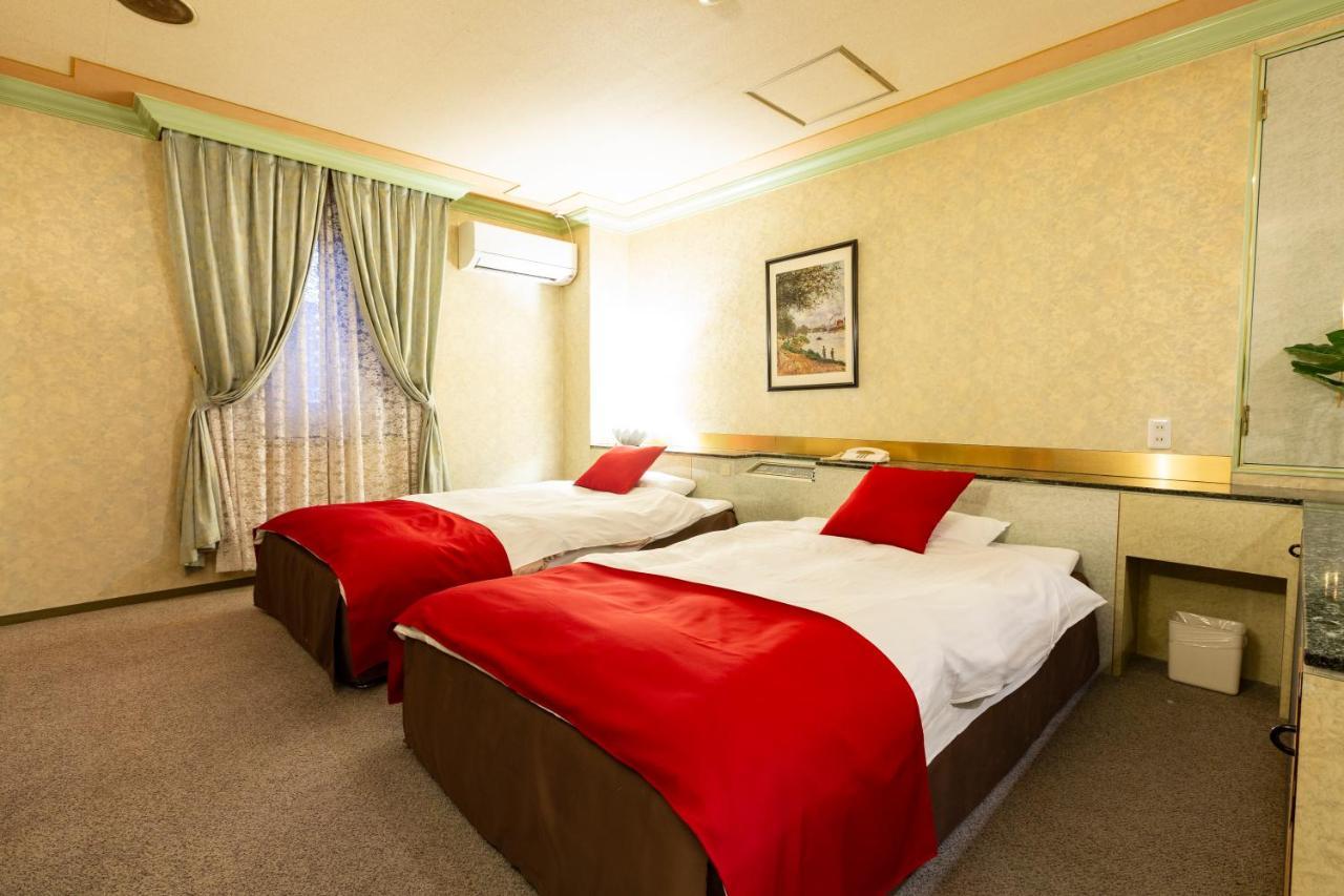 Hotel Liberty Kochi (Adults Only) Экстерьер фото