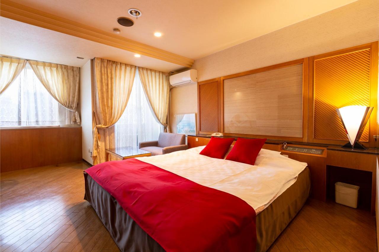 Hotel Liberty Kochi (Adults Only) Экстерьер фото