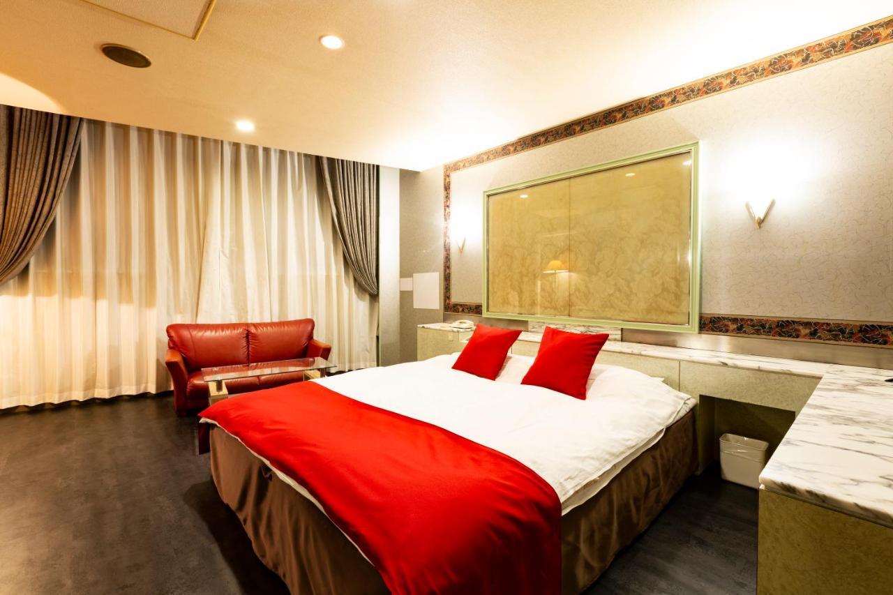 Hotel Liberty Kochi (Adults Only) Экстерьер фото