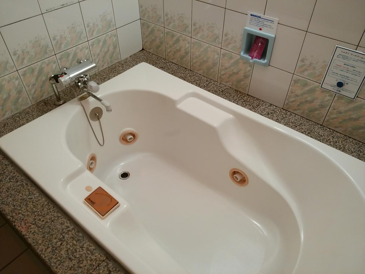 Hotel Liberty Kochi (Adults Only) Экстерьер фото